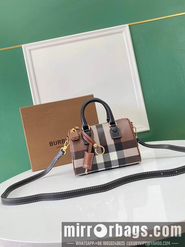 Burberry Bags Burberry 8372 18.5x11x12cm ww