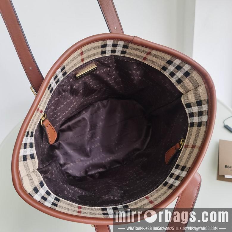 Burberry Bags 80111133 24.5X16X29cm IQ