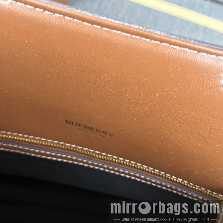Burberry Bags 8348 32x15x25 ww