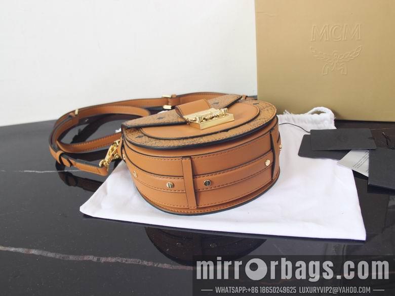 MCM Bags 10219 18x18x7cm DY 2