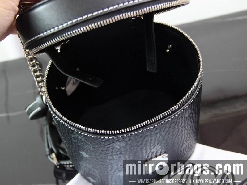 MCM Bags MCM 161614 16X16X14cm dy8