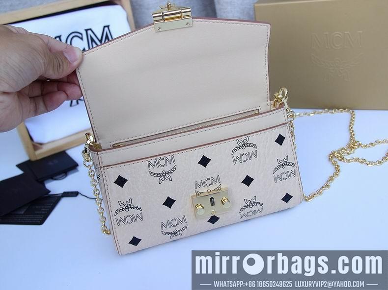 MCM Bags MCM CA20499 18.5x11x4cm dy10