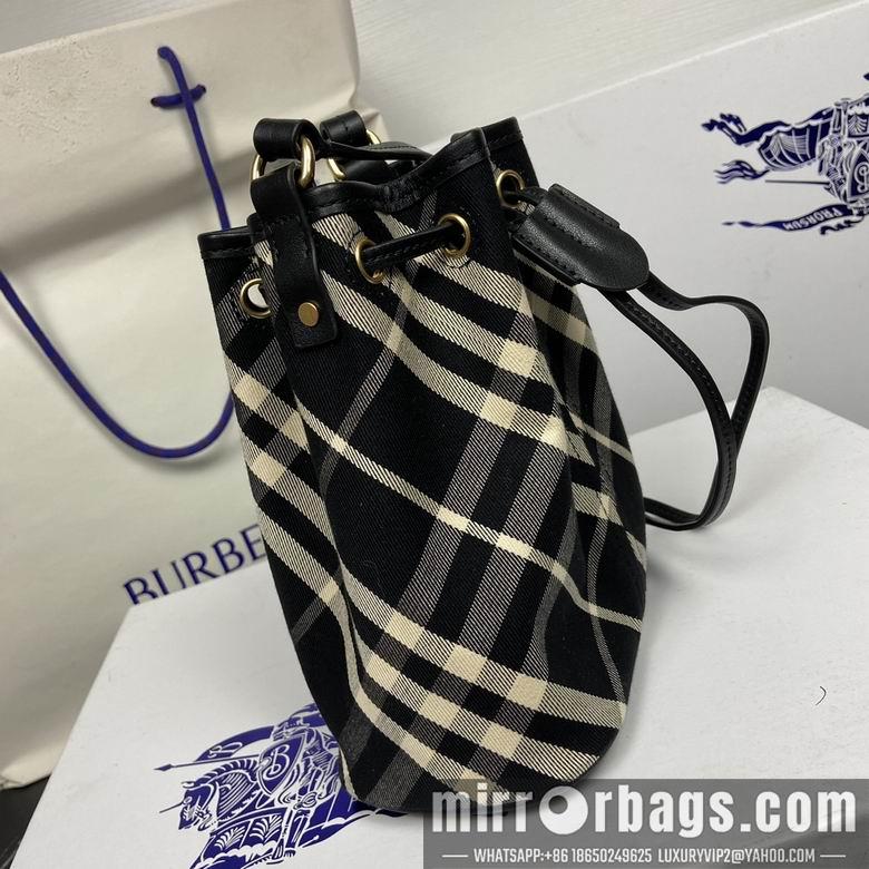 Burberry Bags 17.5X10.5X20cm 100919 DN 2colour