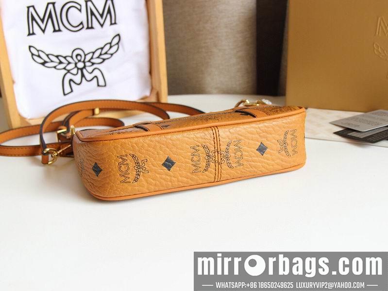 MCM Bags CA6204 12.5X21X5