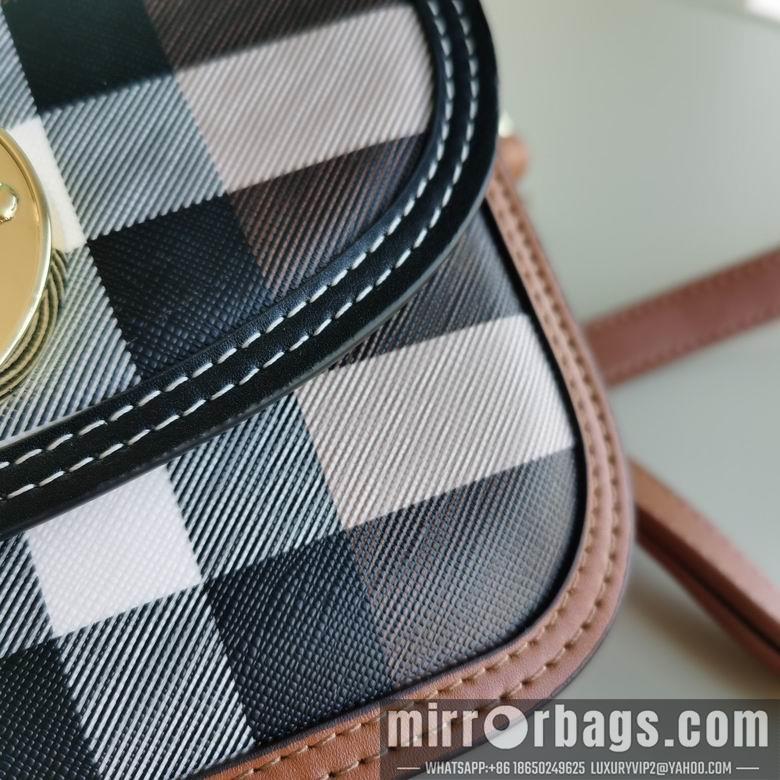 Burberry Bags 19X6X16cm 032601 IQ