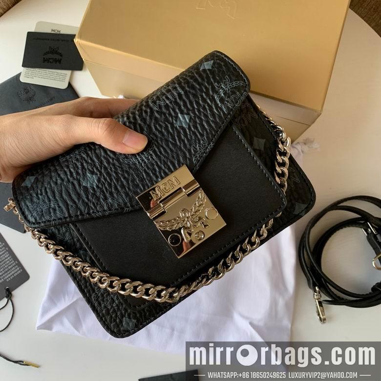 MCM Bags MCM 18x13x8cm DY 1