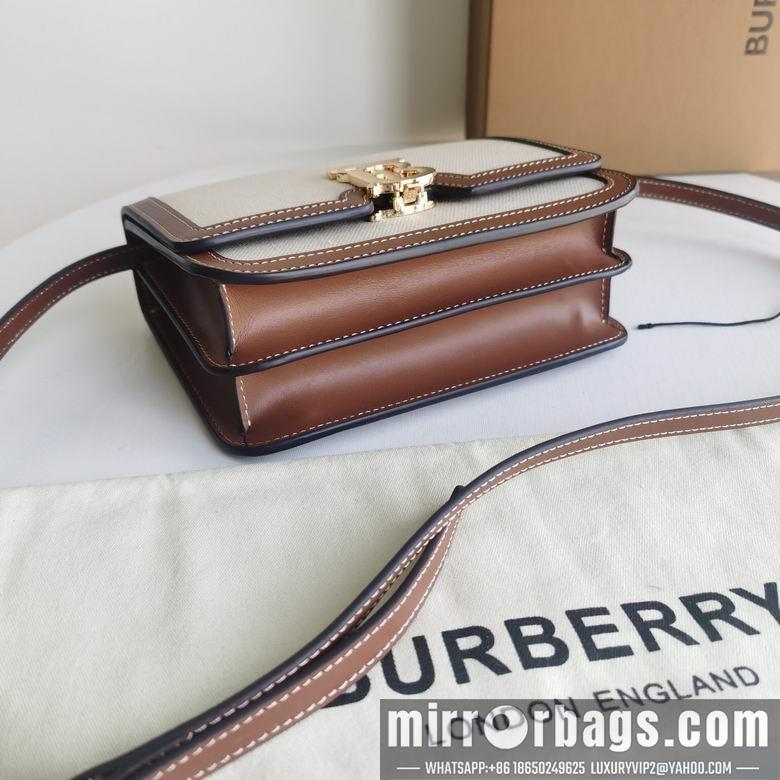Burberry Bags 21X10X15cm 040606 XM