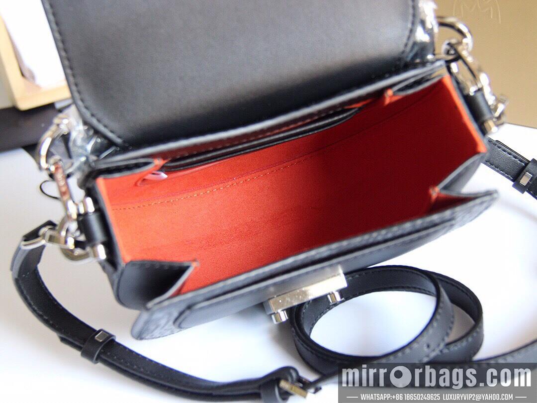 MCM Bags MCM 10219 18X18X7cm dy1