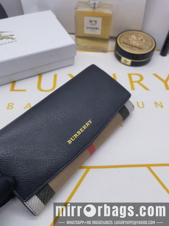 Burberry Bags 3661