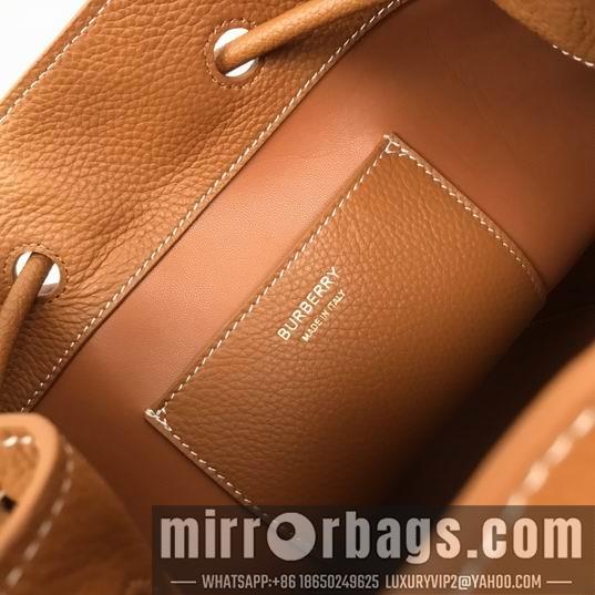 Burberry Bags Burberry 80556911 16x26x26cm CN