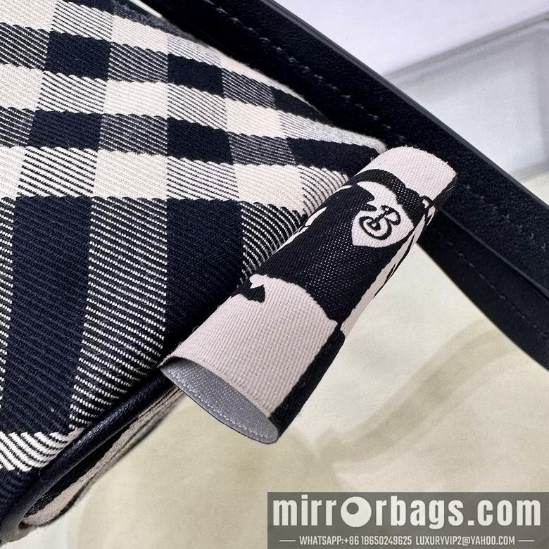 Burberry Bags 0571 17.5X10.5X20cm IQ 2colour