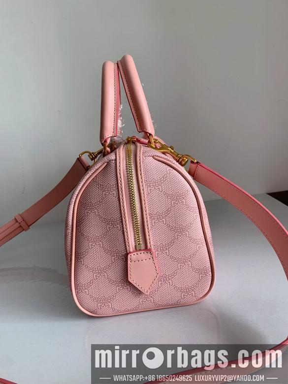 MCM Bags 132516 25X16X13.5cm EY