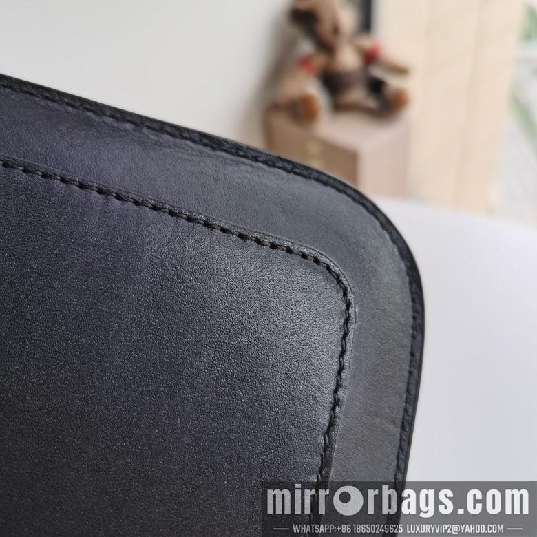 Burberry Bags 12X3.5X18cm 082701 IQ 4colour