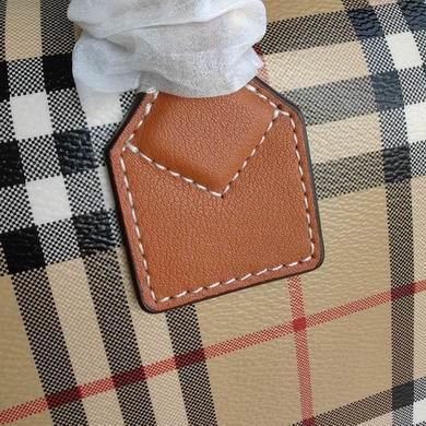 Burberry Bags 30X15X21cm 071707 XM