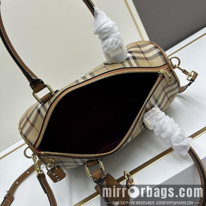 Burberry Bags Bur 8371 30x15x21cm ww1