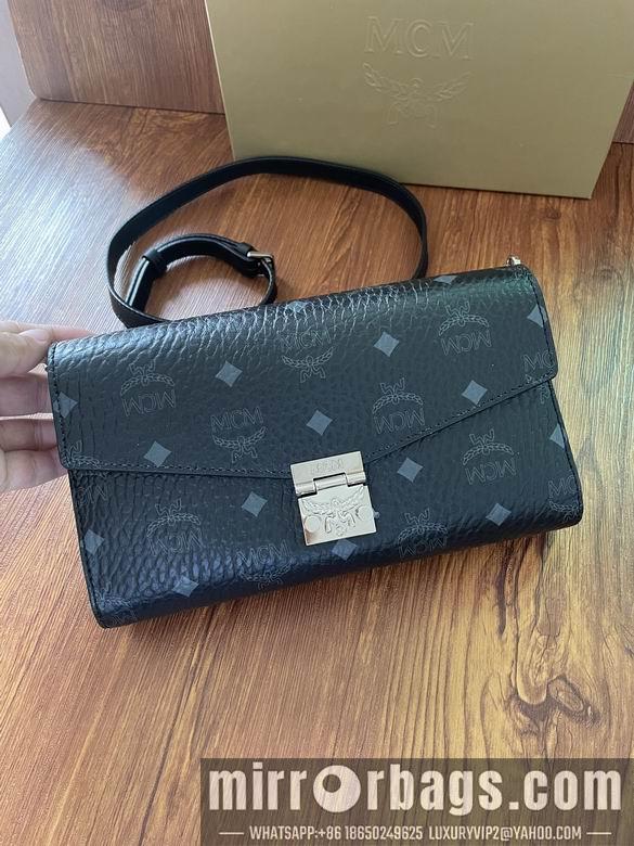 MCM Bags 20533 medium DY 3