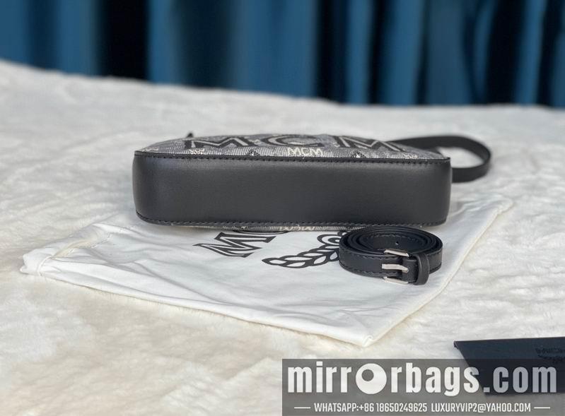 MCM Bags MCM 21X12.5X5CM dy