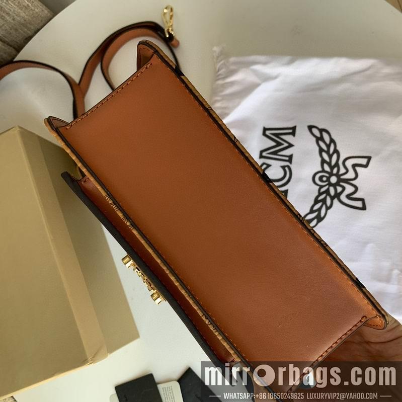 MCM Bags MCM 17x21x8 27x19.5x11 dy2