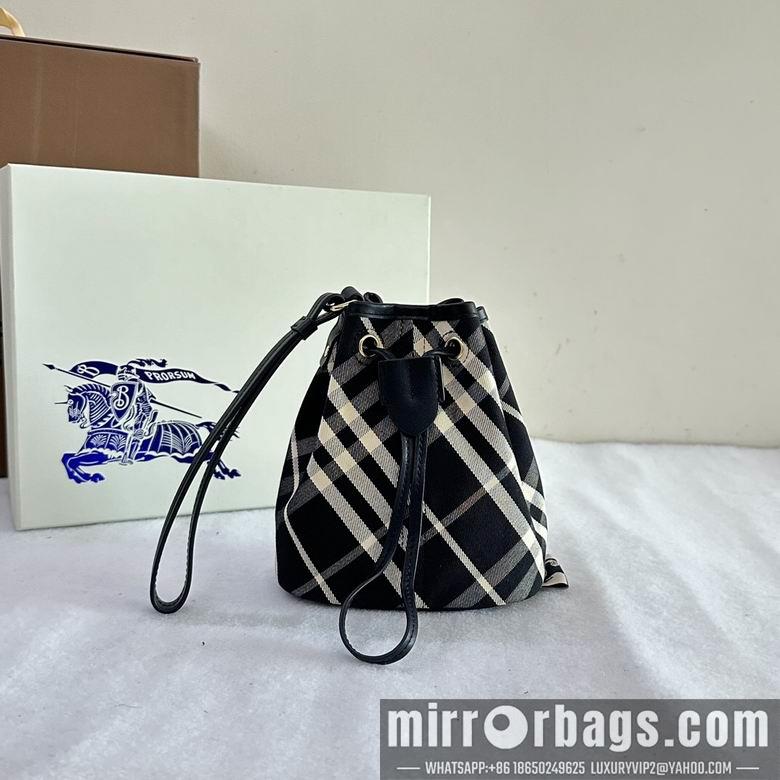 Burberry Bags 16X10.5X18cm 031104 IQ 2colour