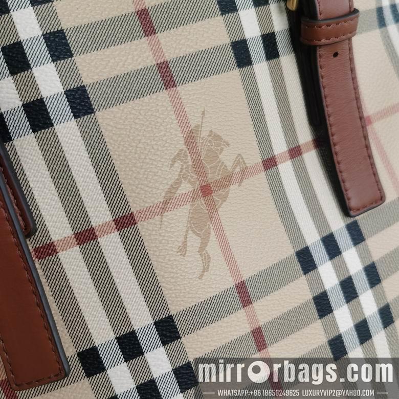 Burberry Bags 80111133 24.5X16X29cm IQ