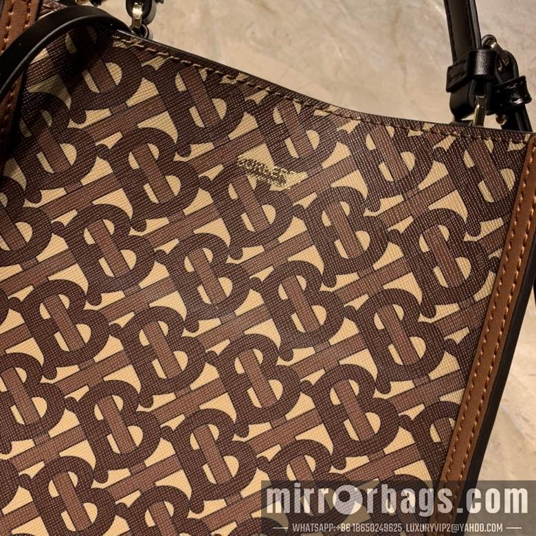 Burberry Bags 8421 21x16.5x25cm