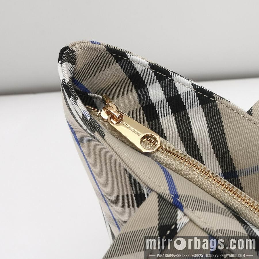 Burberry Bags 81977161 33X12.5X65cm IQ 3colour