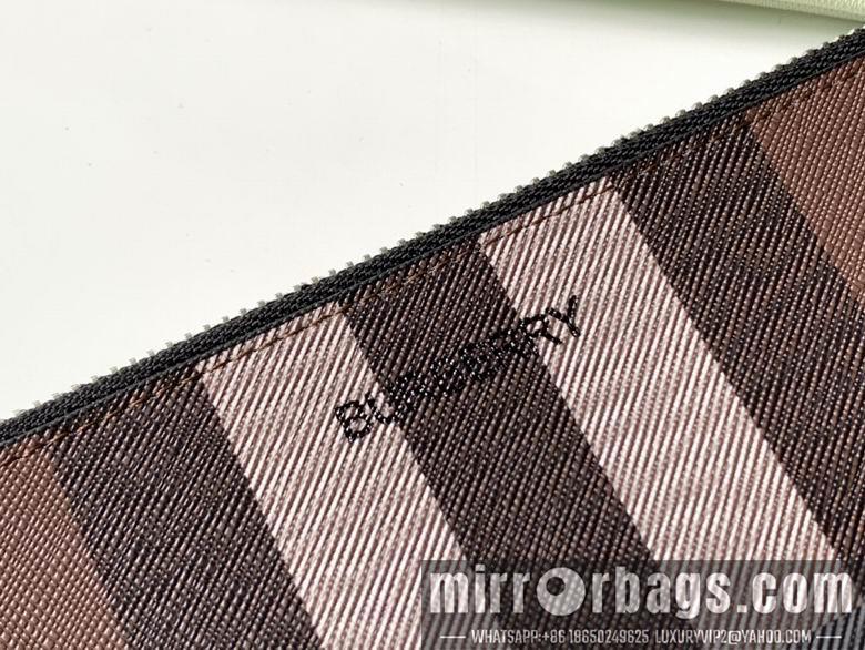 Burberry Bags 80366731 34X24cm