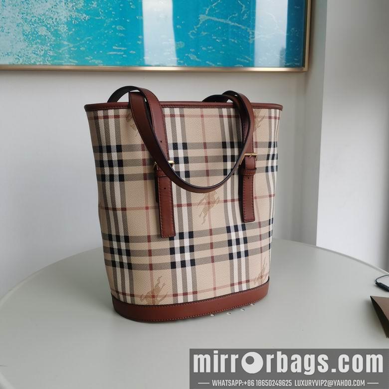 Burberry Bags 80111133 24.5X16X29cm IQ