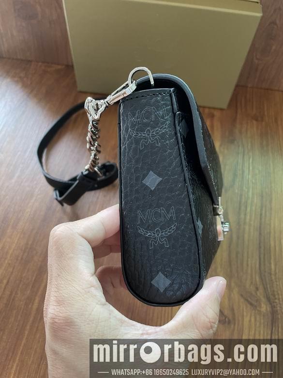 MCM Bags 20533 medium DY 3