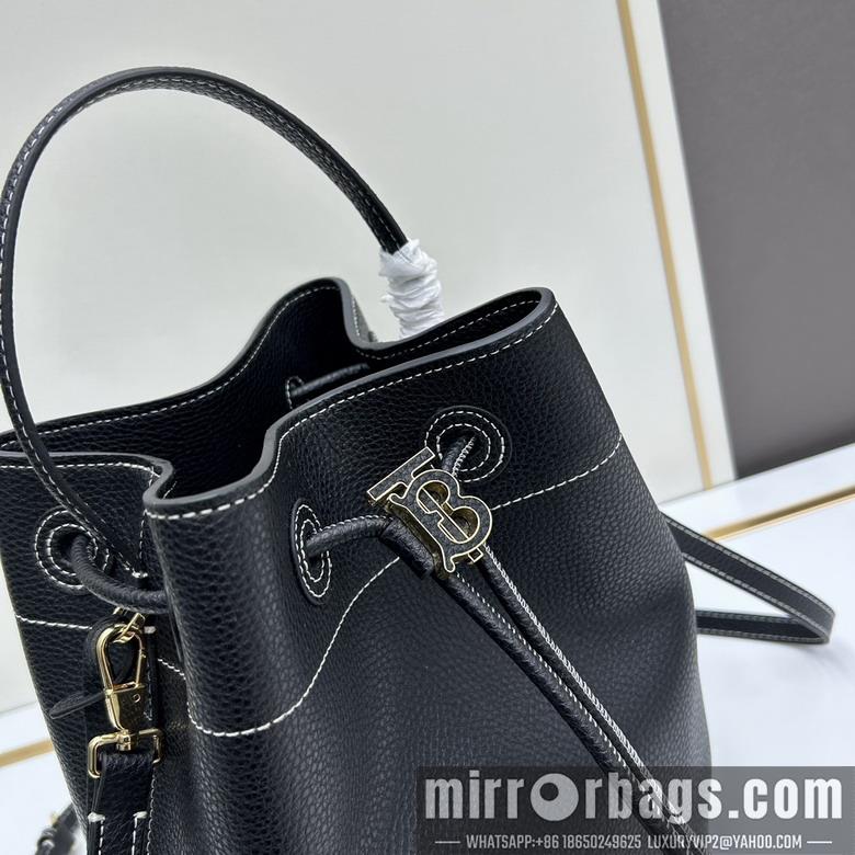 Burberry Bags Bur 8055 16x26x26cm ww3