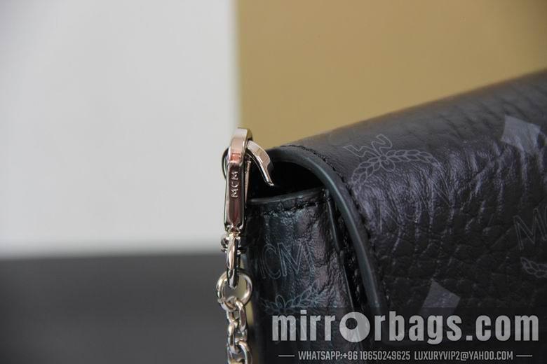 MCM Bags 20499 18.5x11x4cm DY 3