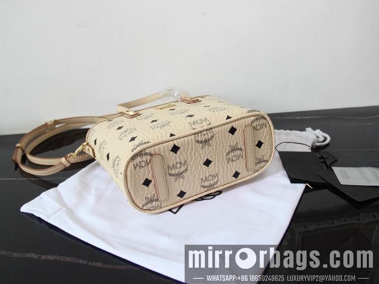 MCM Bags 10649 20x17x10cm DY 2