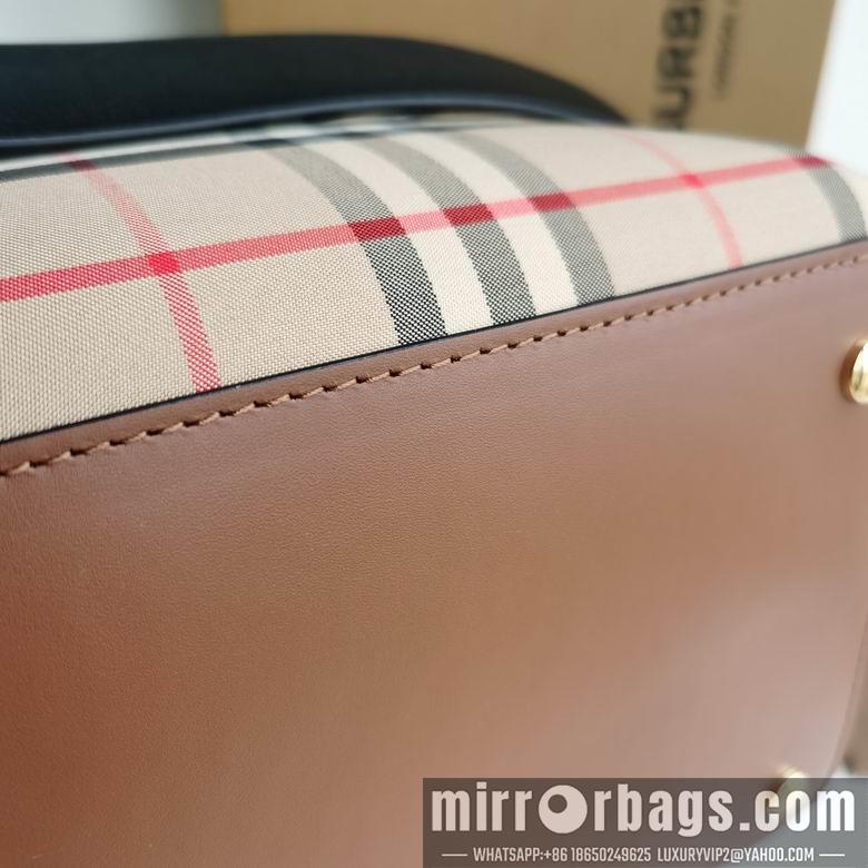 Burberry Bags 7901 36x15.5x23cm HQ