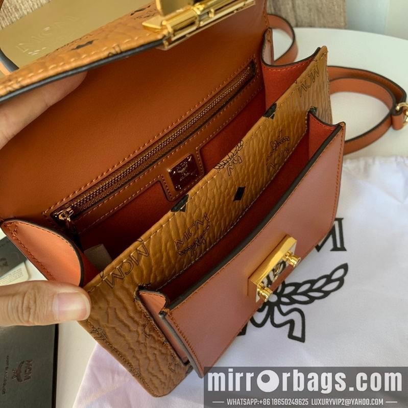 MCM Bags MCM 17x21x8 27x19.5x11 dy2