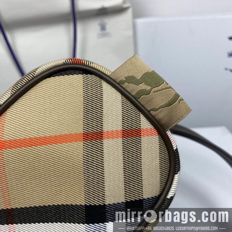 Burberry Bags 17.5X10.5X20cm 100919 DN 2colour
