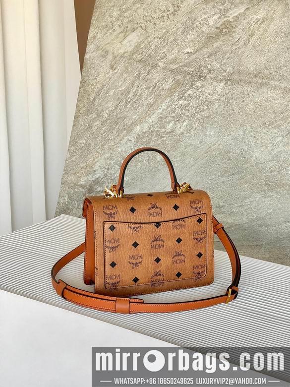 MCM Bags MWPBAW005CO001 21X8X17cm EY