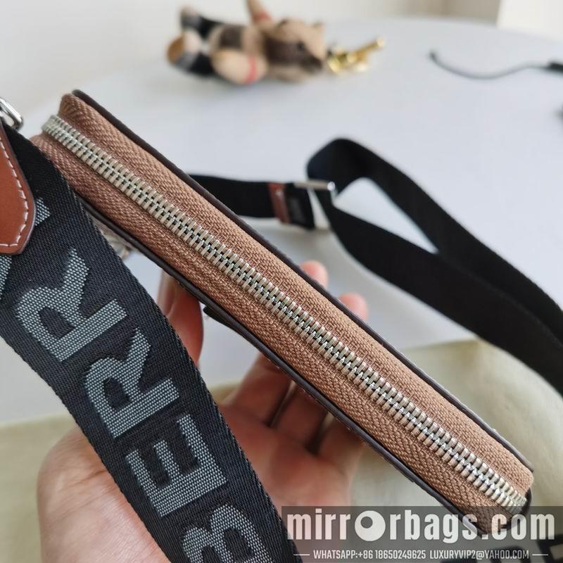 Burberry Bags 80301921 10x25x18cm cn 01