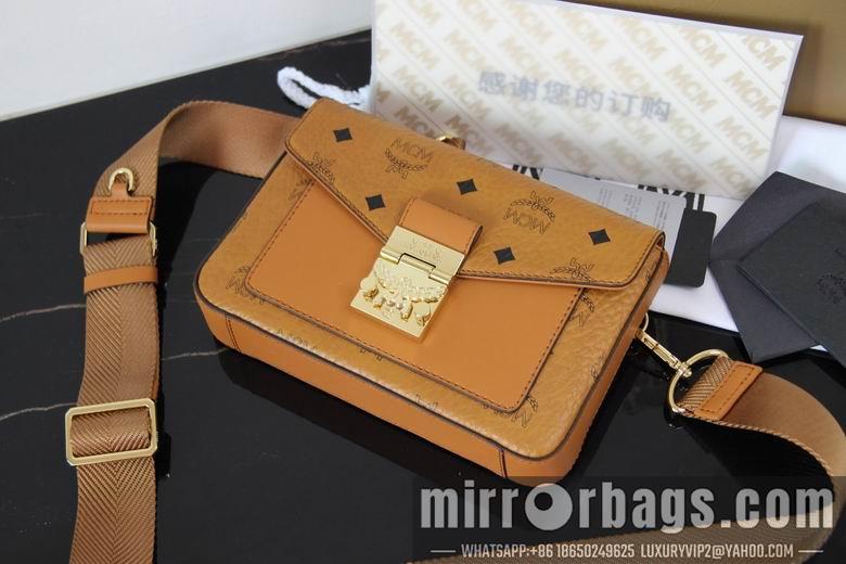 MCM Bags 142004 14x20.5x4cm DY 1
