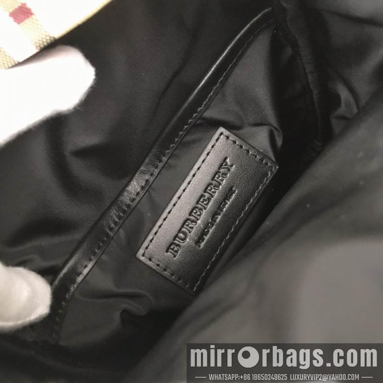 Burberry Bags 80732731 16X4X20.5cm DN