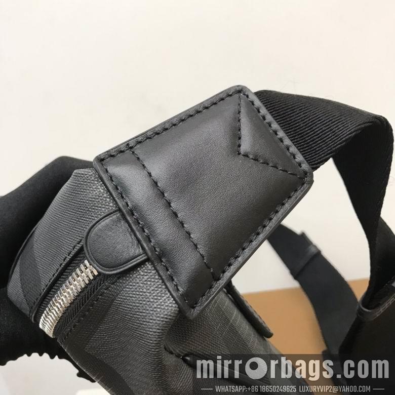 Burberry Bags 80142371 31X7.5X16cm IQ