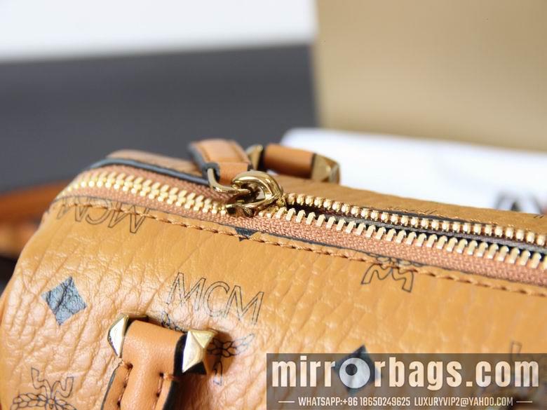 MCM Bags 30199 18.5x10x8cm DY 1