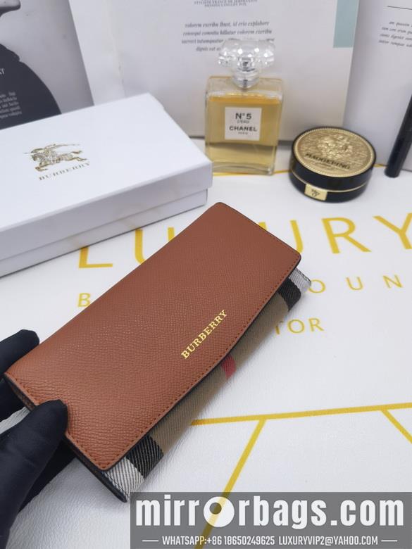 Burberry Bags 3661