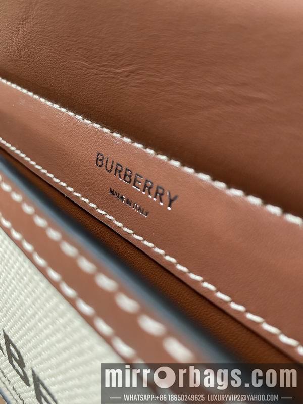 Burberry Bags 6111 19.5x15 yz 01
