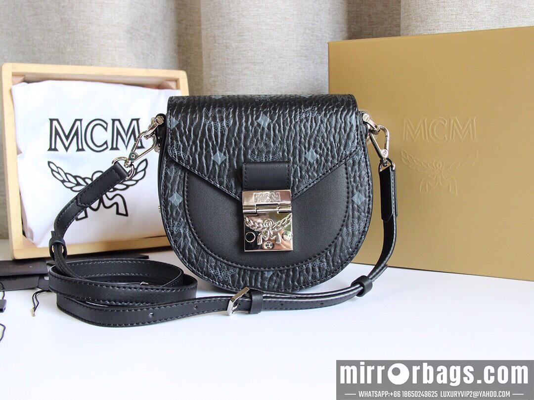 MCM Bags MCM 10219 18X18X7cm dy1