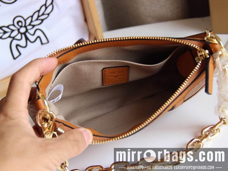MCM Bags CA6204 12.5X21X5