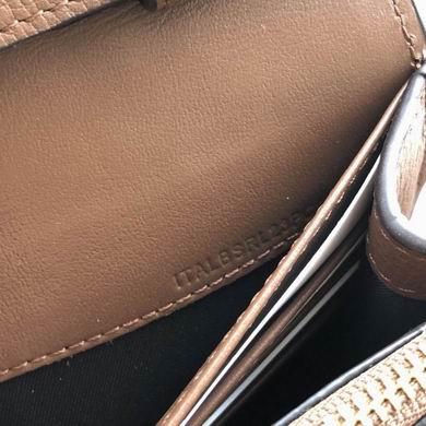 Burberry Bags 40681441 19X13.5X5cm YG 3colour
