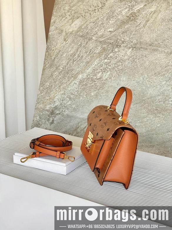 MCM Bags MWPBAW005CO001 21X8X17cm EY