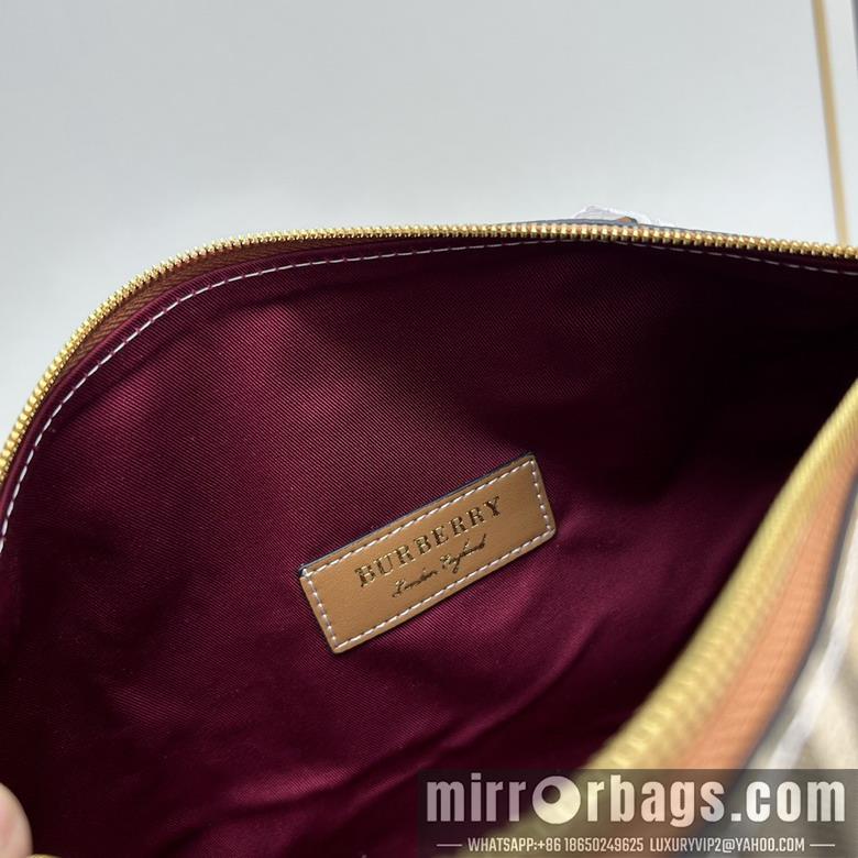 Burberry Bags Bur 8371 30x15x21cm ww1