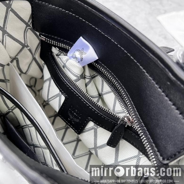 MCM Bags 18.5X19X9.5cm 022101 YT 3colour