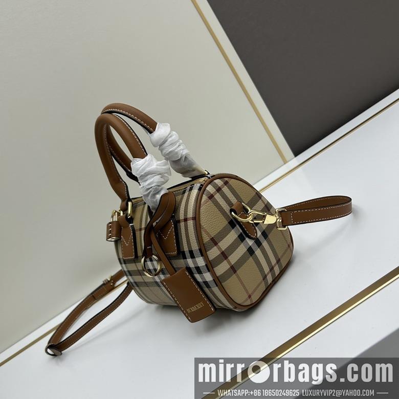 Burberry Bags Bur 8372 18.5x11x12cm ww1